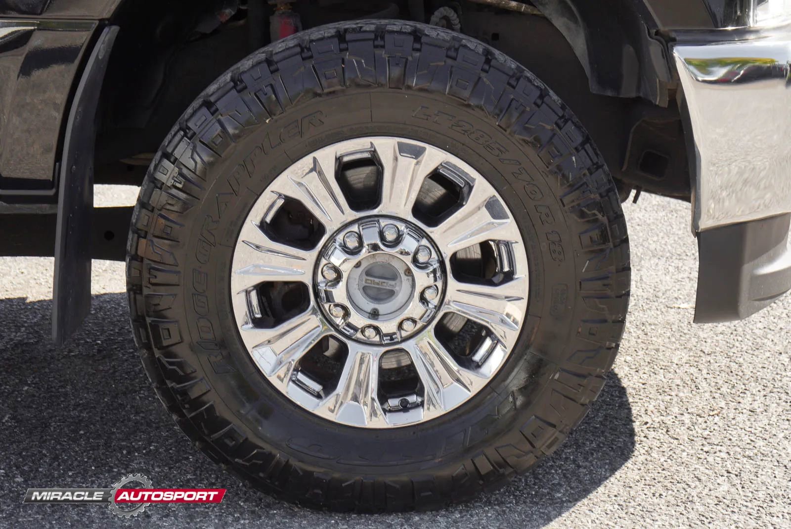 Used 2017 Ford F350 Lariat w/ Lariat Ultimate Package image 11