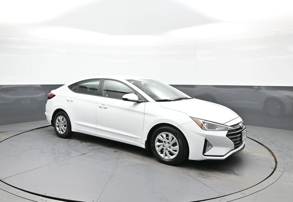 Used 2020 Hyundai Elantra SE w/ Cargo Package (C1) image 4