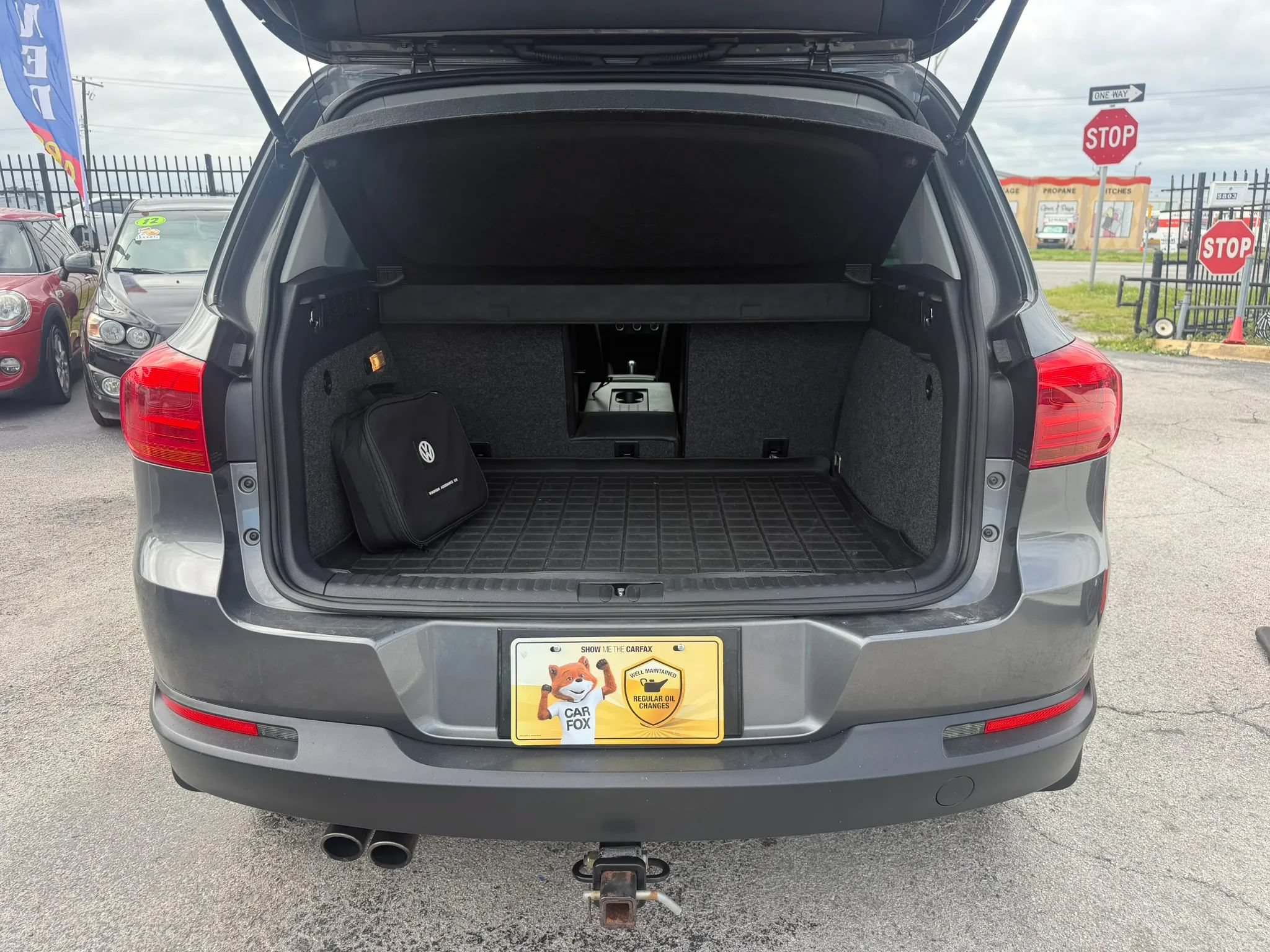 Used 2016 Volkswagen Tiguan SE FWD image 16