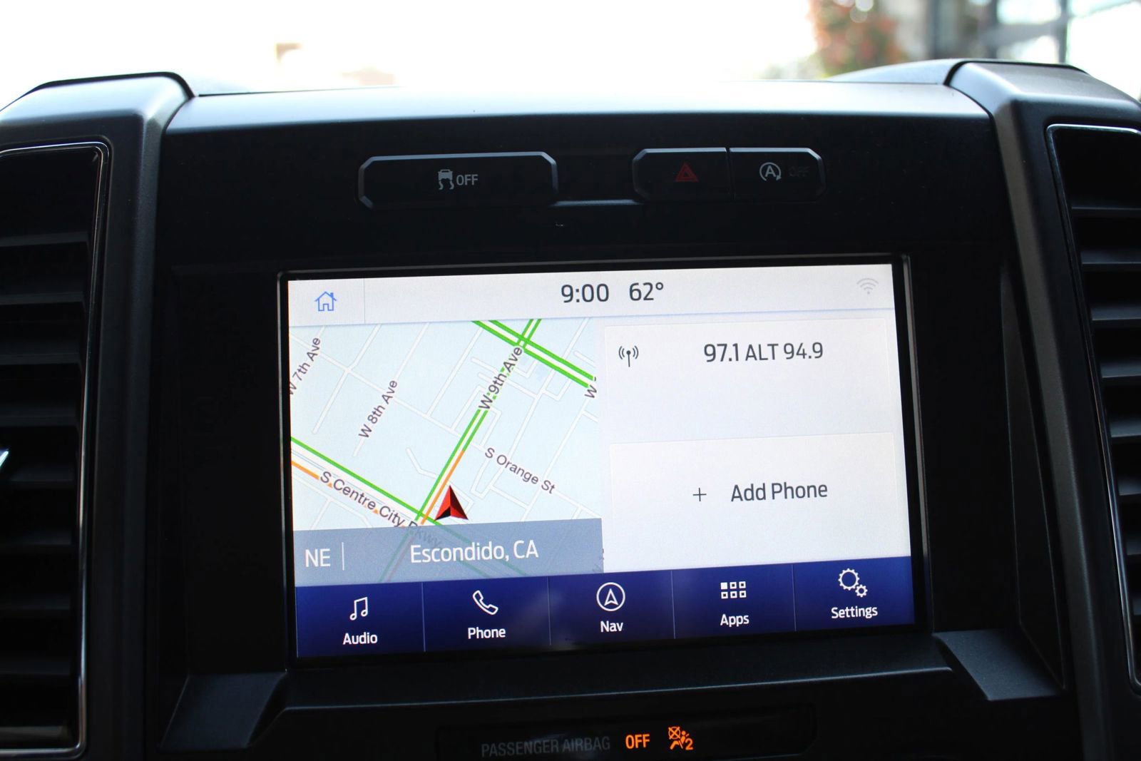 Used 2019 Ford F150 XLT w/ Equipment Group 302A Luxury AWD/4WD image 19