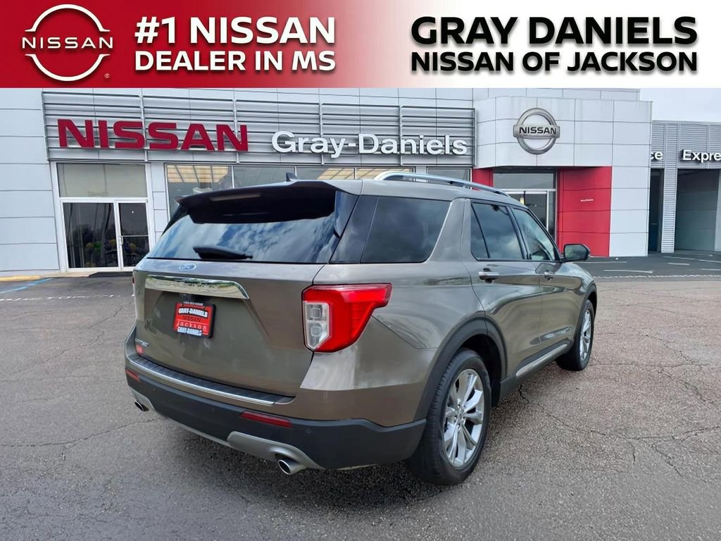 Used 2021 Ford Explorer Limited w/ Equipment Group 301A RWD image 7