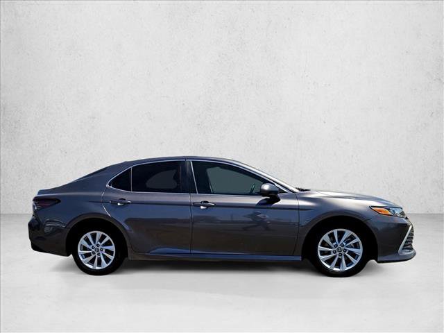 Used 2021 Toyota Camry LE w/ Carpet Mat Package (TMS) FWD image 9