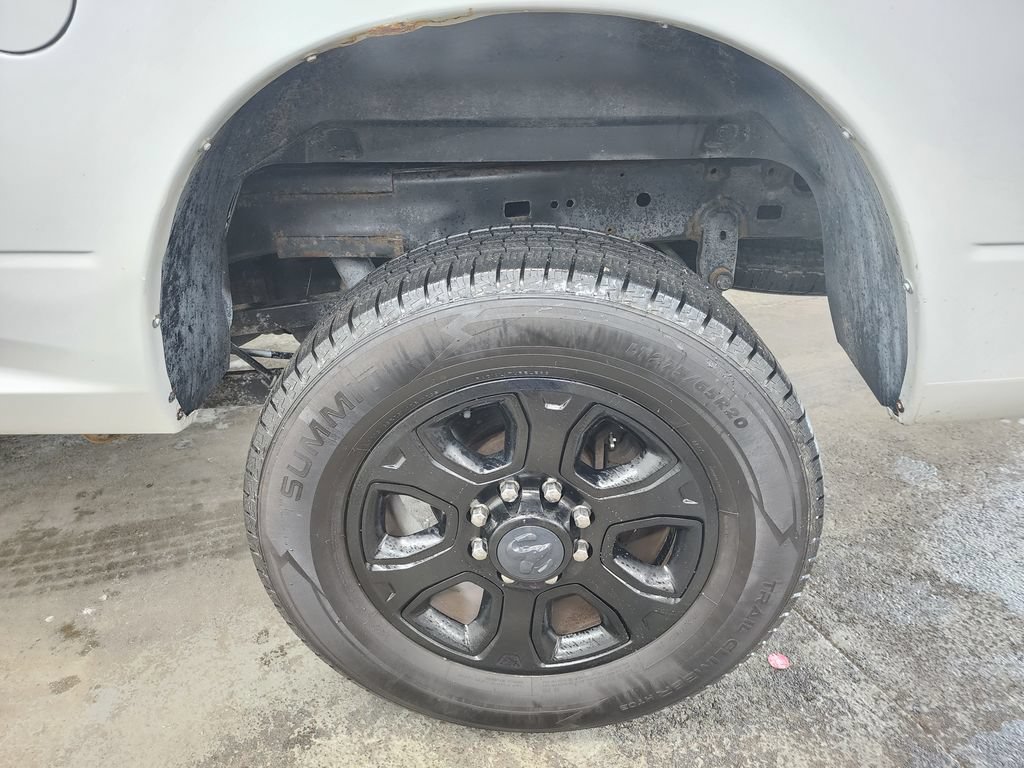 Used 2017 RAM 2500 Big Horn w/ Sport Appearance Group AWD/4WD image 37