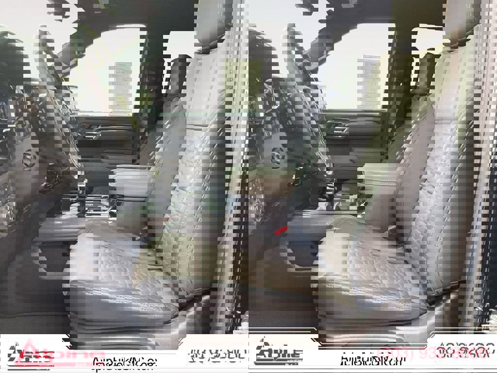 Used 2024 Chevrolet Silverado 1500 ZR2 w/ Technology Package image 9