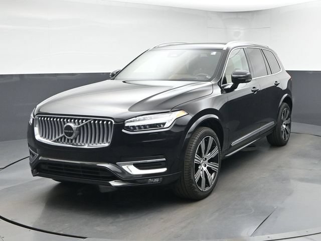 Used 2023 Volvo XC90 B6 Ultimate w/ Protection Package Premier AWD/4WD image 3