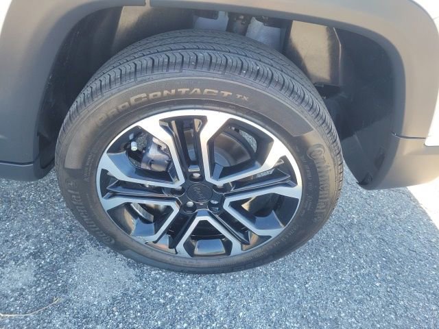Used 2023 Jeep Compass Limited AWD/4WD image 8