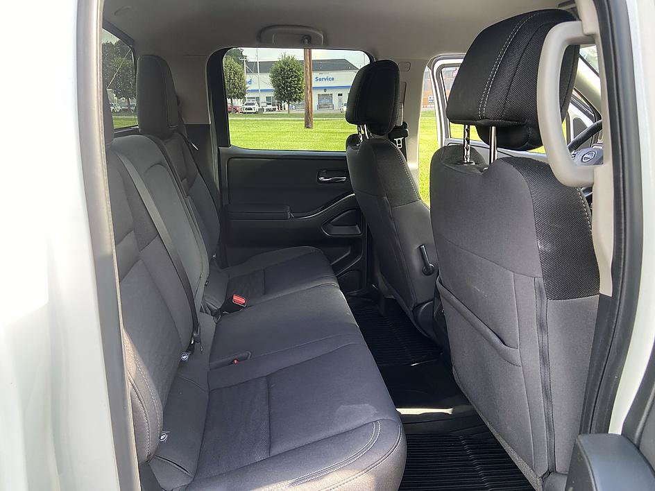 Certified 2024 Nissan Frontier SV w/ SV Convenience Package RWD image 16