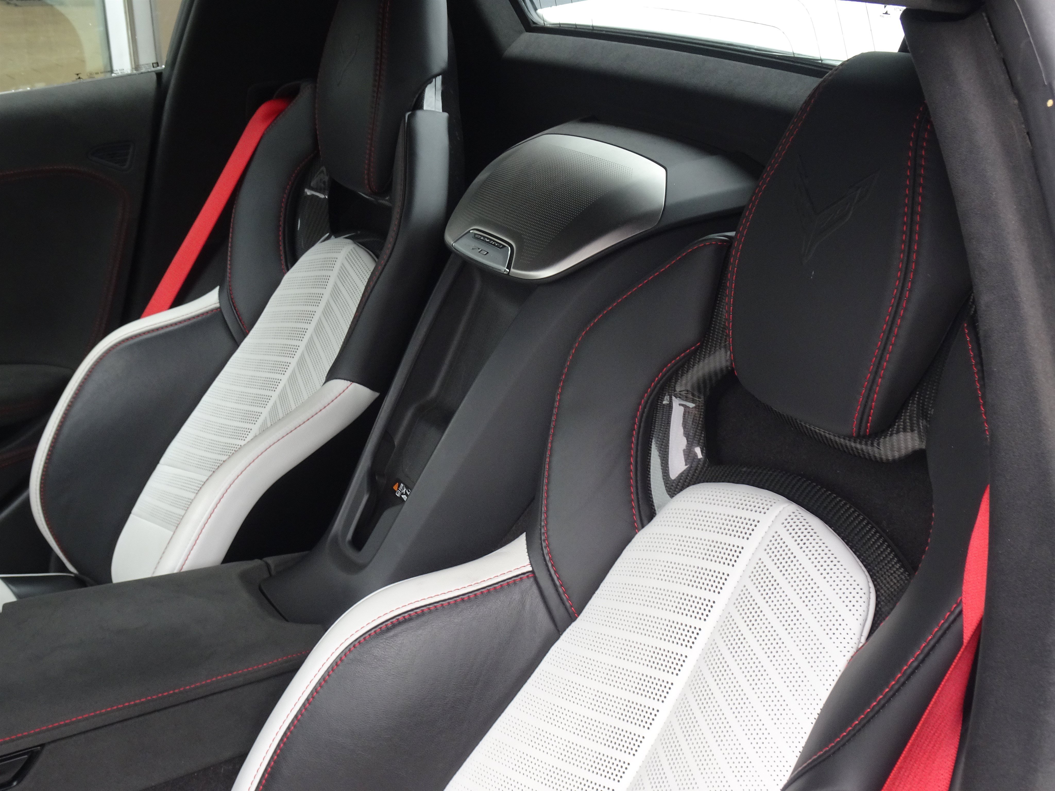 Used 2023 Chevrolet Corvette Stingray Premium Conv RWD image 9