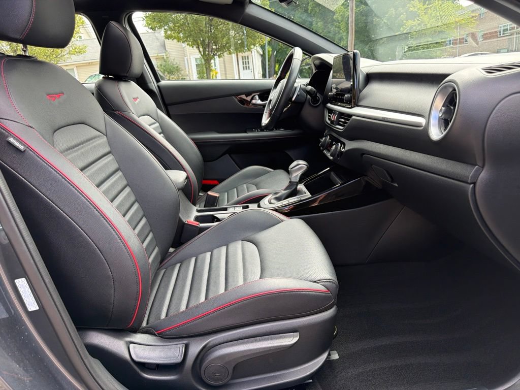 Certified 2024 Kia Forte GT w/ GT2 Package FWD image 30