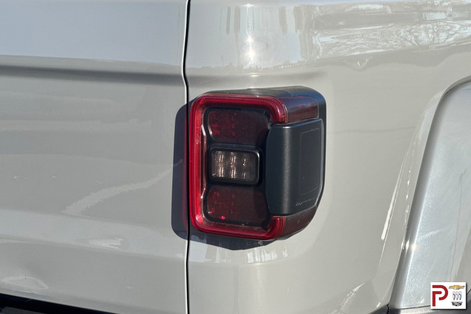Used 2021 Jeep Gladiator Sport AWD/4WD image 35