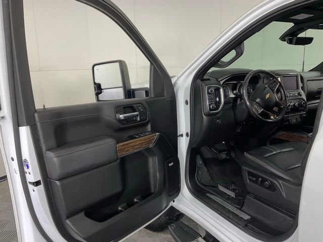 Used 2022 Chevrolet Silverado 2500 High Country image 27