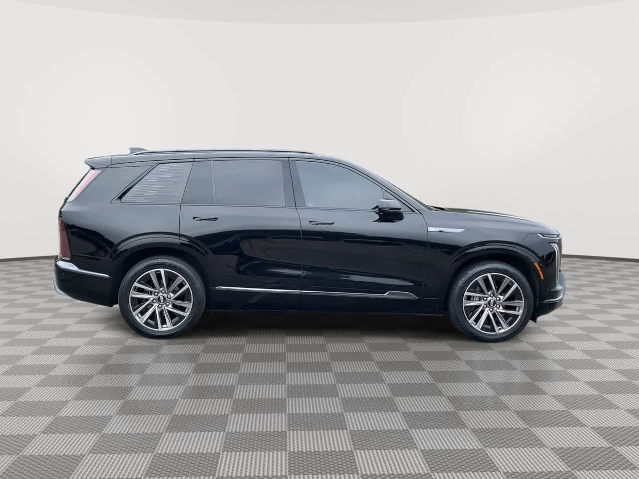 Certified 2026 Cadillac Vistiq Sport w/ LPO, Floor Liner Package AWD/4WD image 9