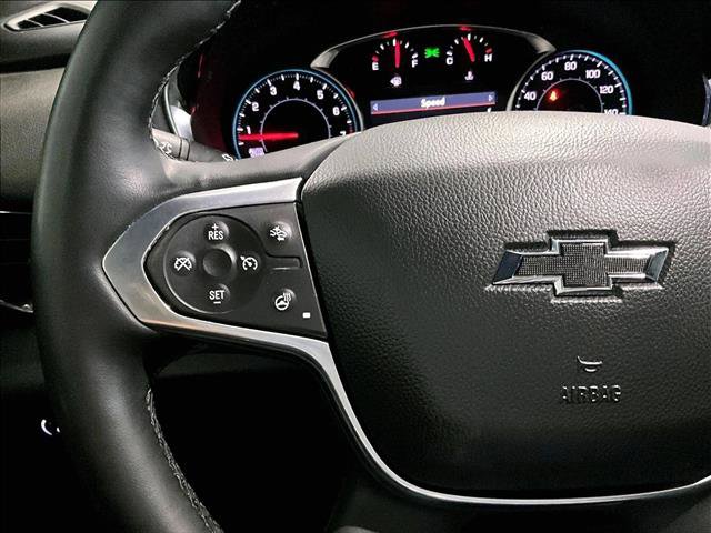 Used 2023 Chevrolet Traverse RS FWD image 20