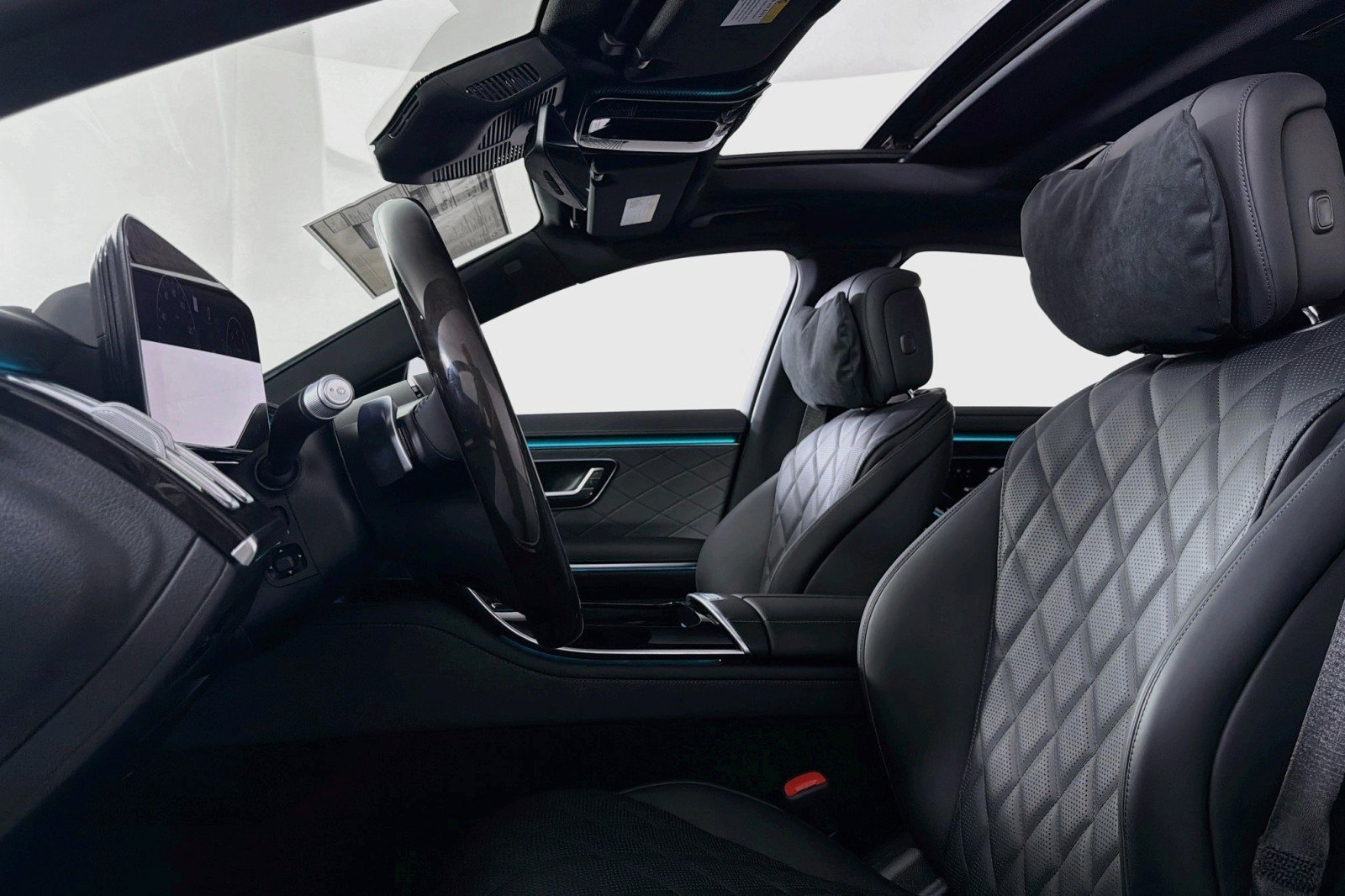 New 2026 Mercedes-Benz S 500 4MATIC image 16