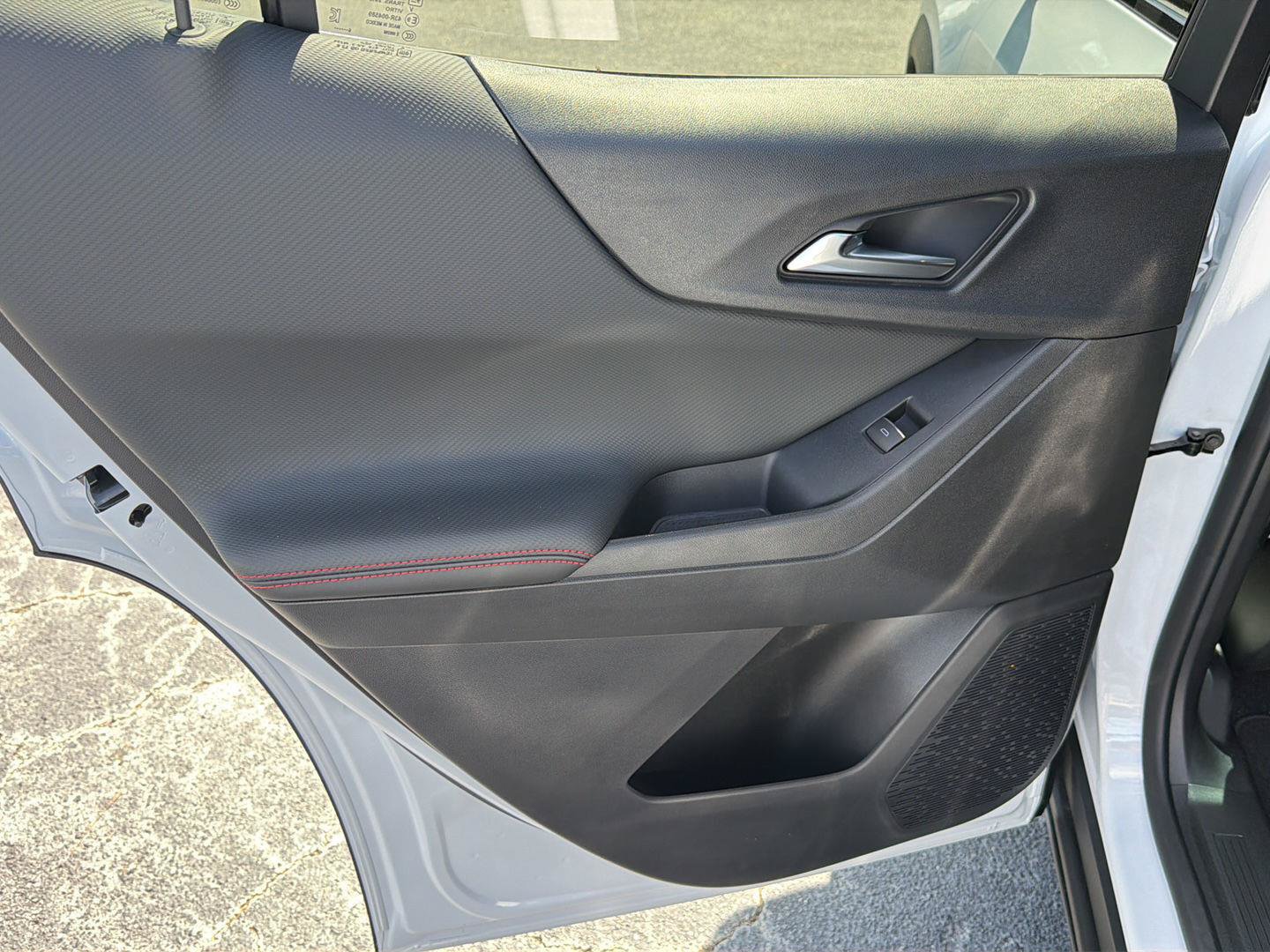 New 2027 Chevrolet Equinox RS FWD image 17