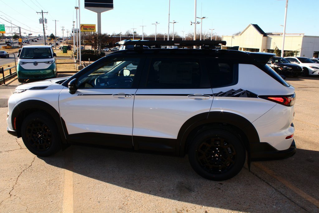 New 2026 Mitsubishi Outlander Trail Edition image 11