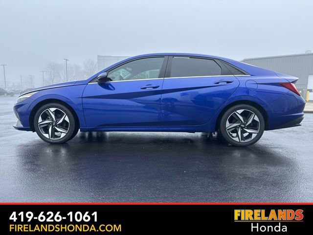 Used 2023 Hyundai Elantra Limited FWD image 4