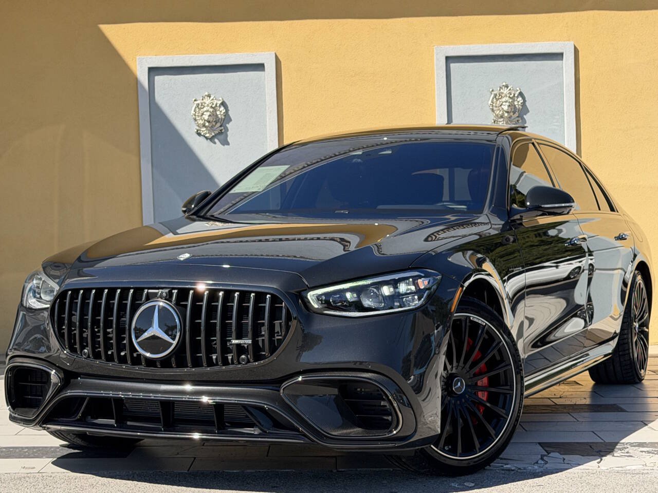 Used 2025 Mercedes-Benz S 63 AMG S image 4