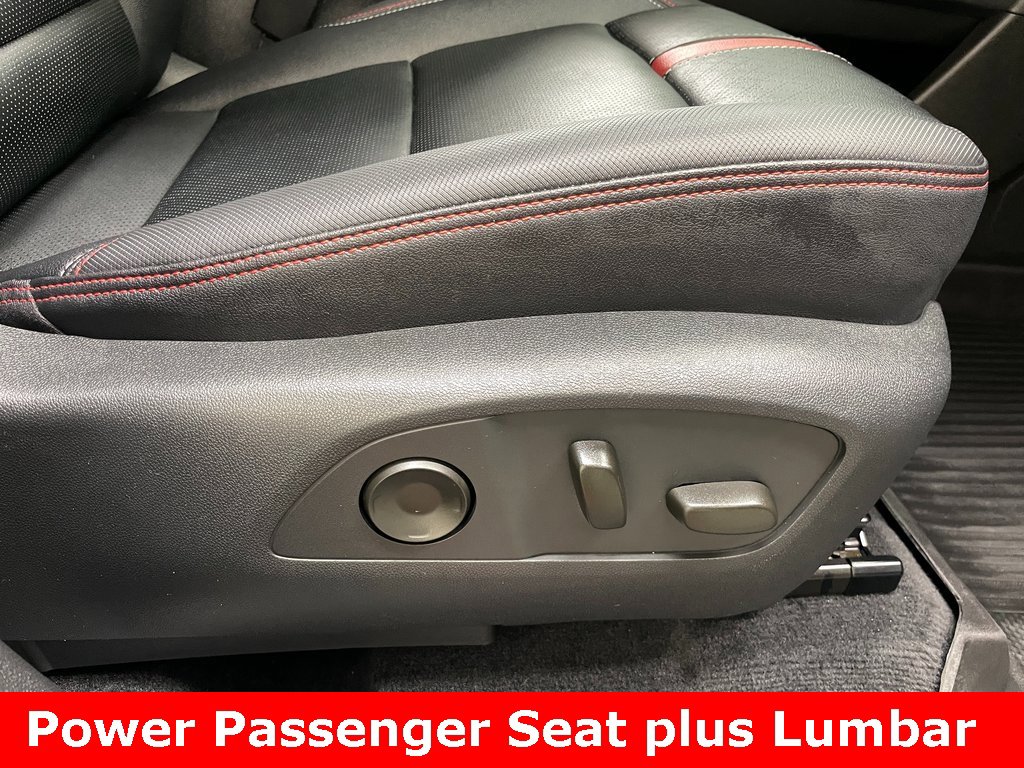 Certified 2024 Chevrolet Traverse RS image 11