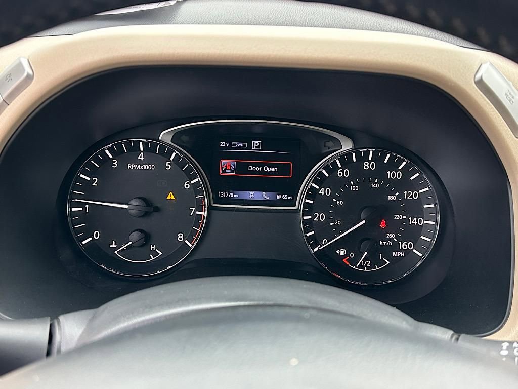 Used 2018 Nissan Pathfinder Platinum image 28