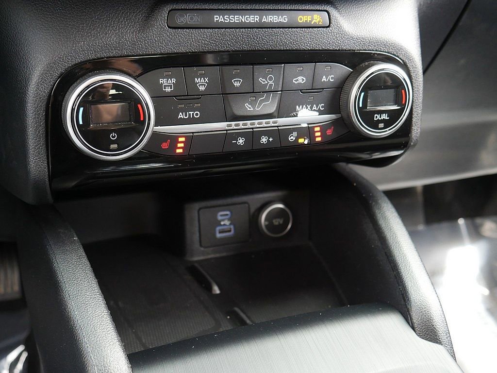 Used 2021 Ford Escape SEL w/ SEL Stealth AWD Package image 43
