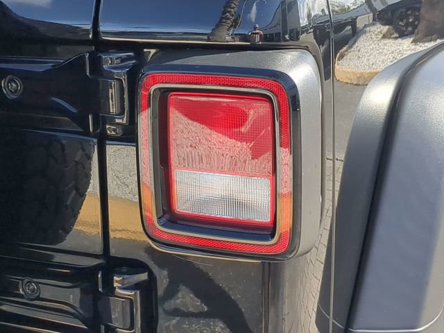 Used 2021 Jeep Wrangler Unlimited Sport image 7