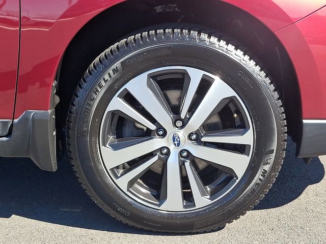 Used 2018 Subaru Outback 2.5i Limited image 9