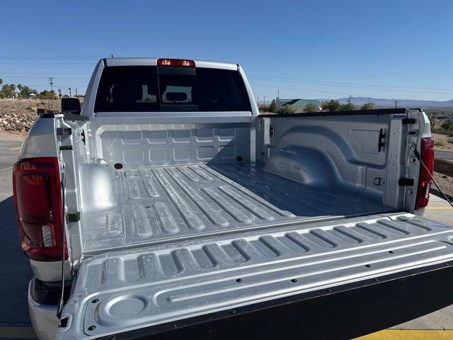 Used 2026 RAM 2500 Laramie AWD/4WD image 28