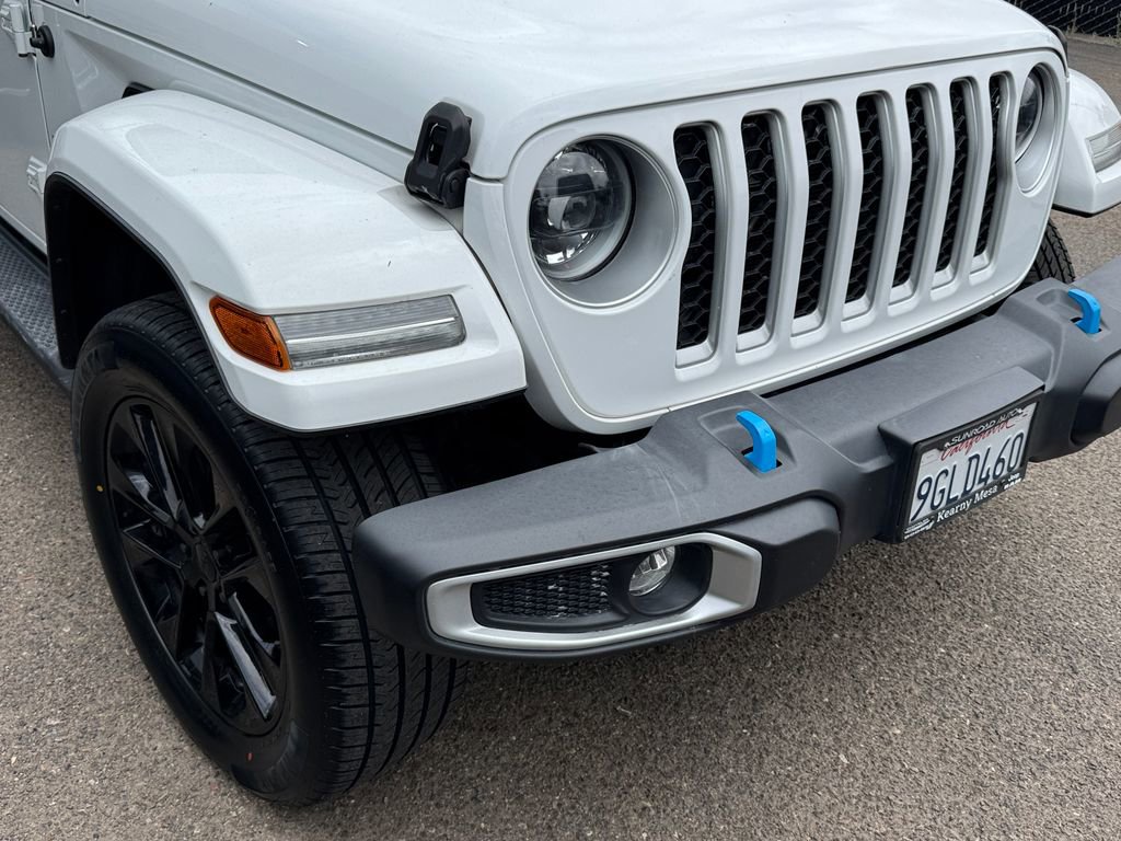 Used 2023 Jeep Wrangler Unlimited Sahara w/ Cold Weather Group AWD/4WD image 20