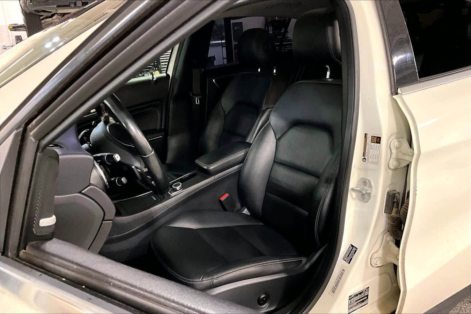 Used 2015 Mercedes-Benz GLA 250 image 8
