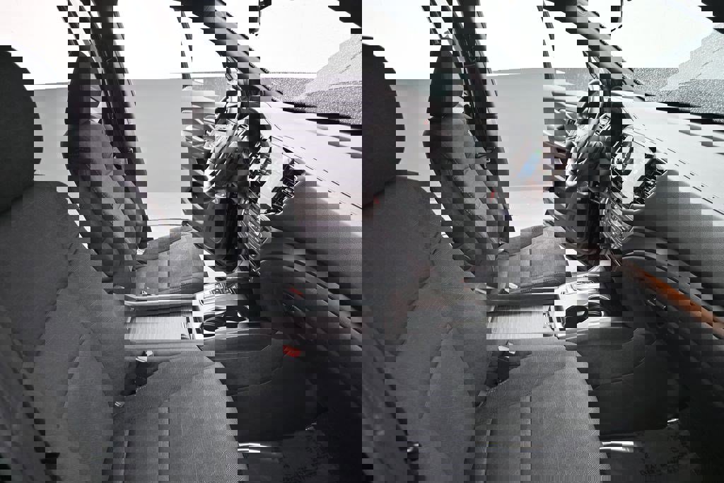 Used 2022 Honda Pilot Sport image 17