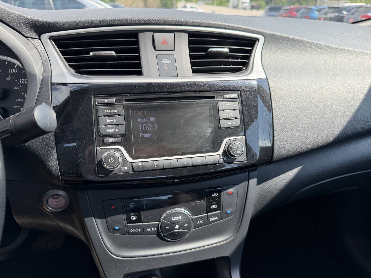 Used 2018 Nissan Sentra SV FWD image 23