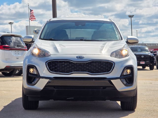 Used 2020 Kia Sportage LX AWD/4WD image 2