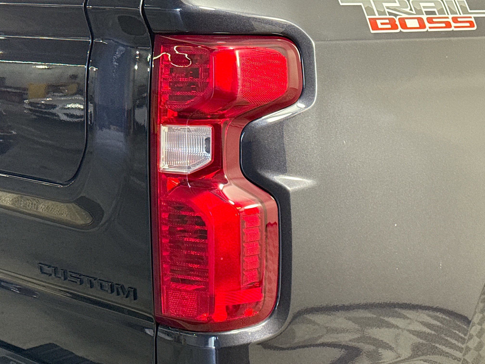 Used 2022 Chevrolet Silverado 1500 Custom Trail Boss w/ LPO, Dark Essentials Package image 34