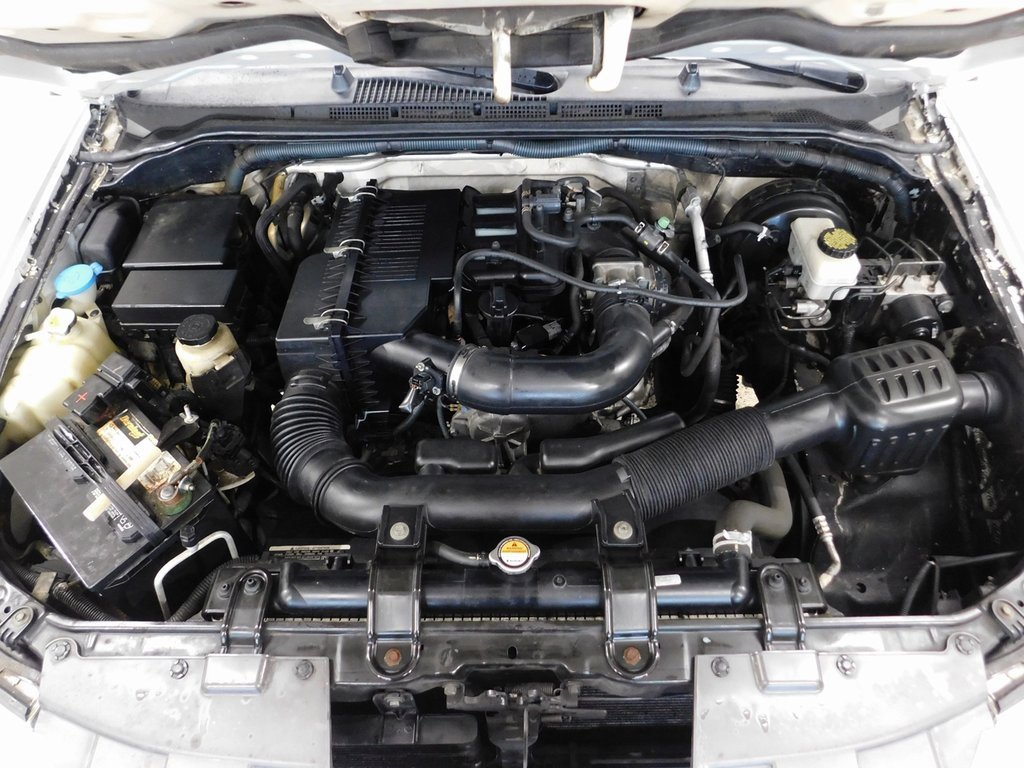 Used 2010 Suzuki Equator 2WD Extended Cab image 15