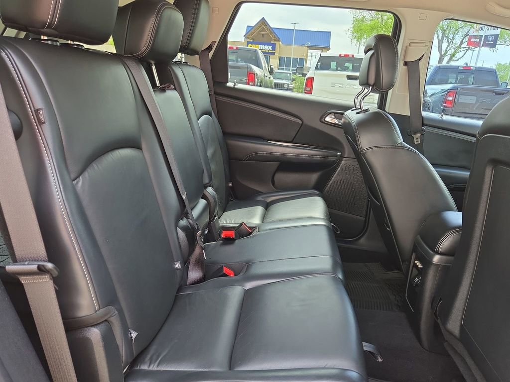 Used 2017 Dodge Journey Crossroad w/ Rear Seat Video Group I image 28