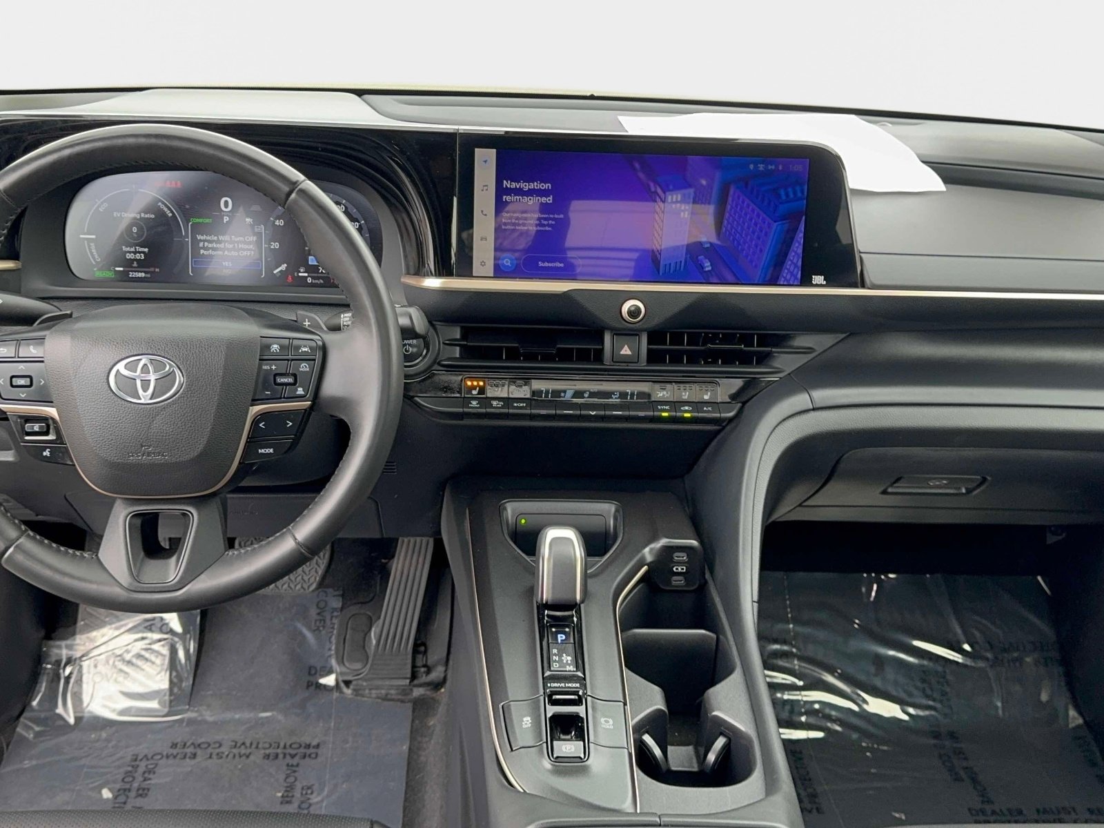 Certified 2023 Toyota Crown Platinum AWD/4WD image 11