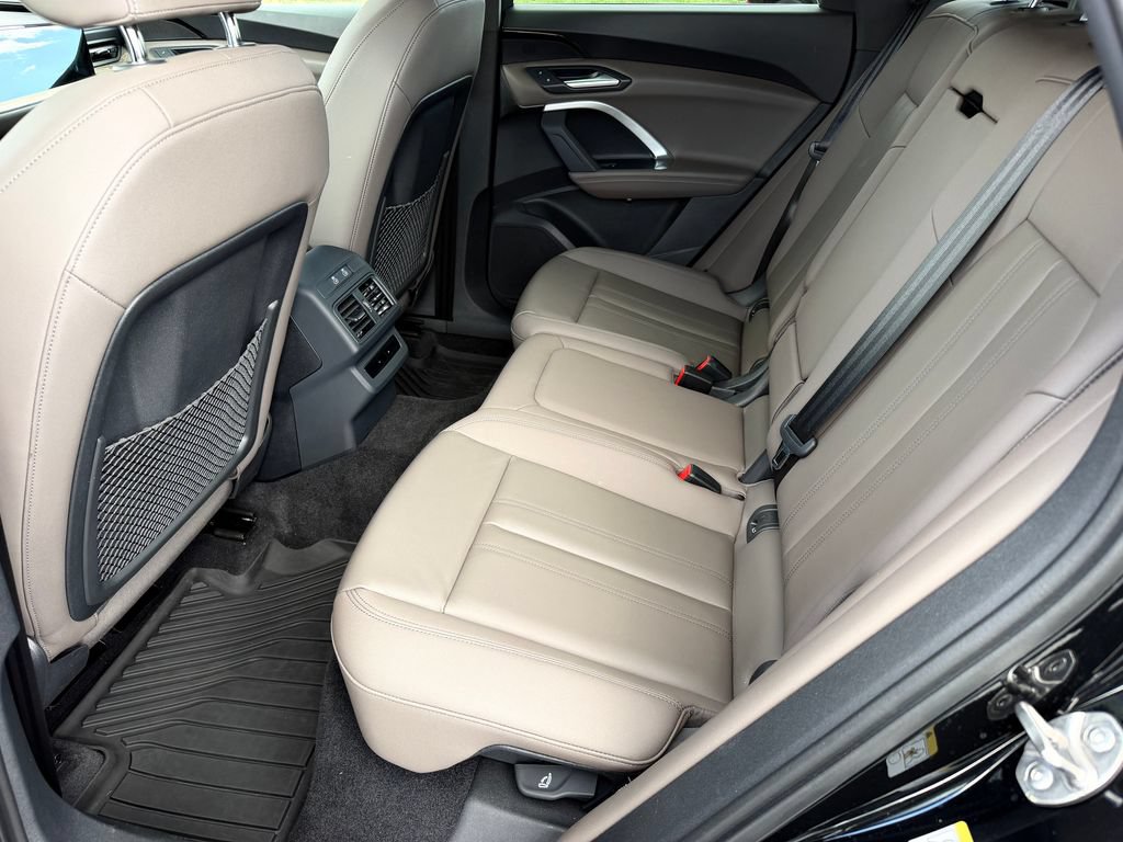 Certified 2025 Audi Q5 Premium w/ Convenience Package AWD/4WD image 21