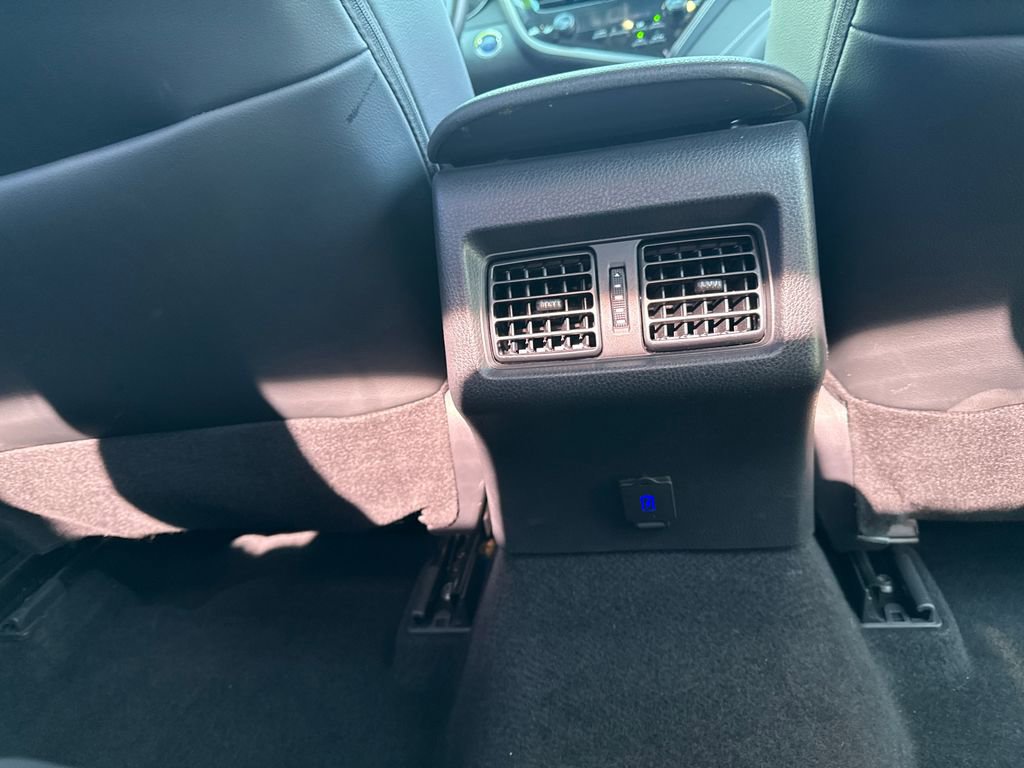 Used 2024 Toyota Camry SE w/ Audio Upgrade Package image 16