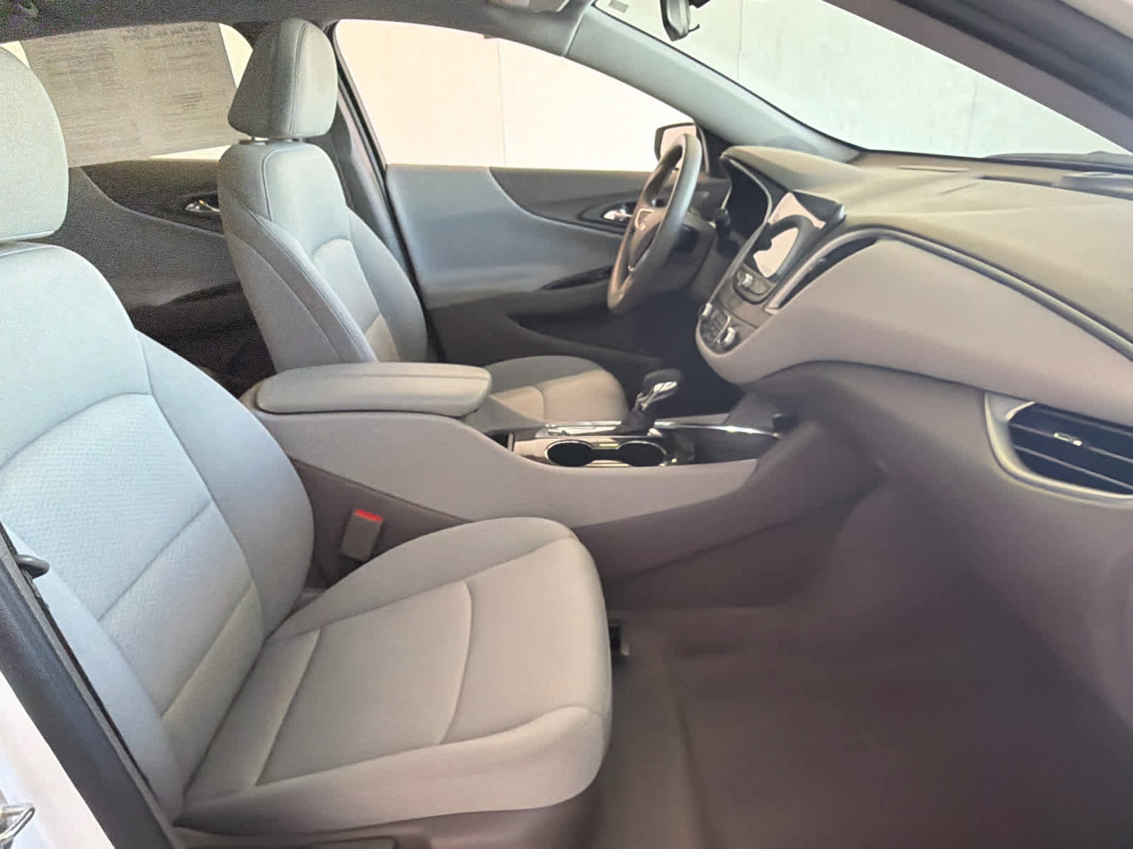 Used 2024 Chevrolet Malibu LT FWD image 22