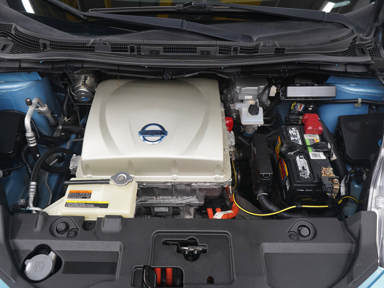 Used 2015 Nissan Leaf S w/ Charge Package FWD image 29