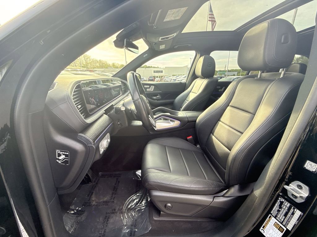 Used 2022 Mercedes-Benz GLS 450 4MATIC image 13