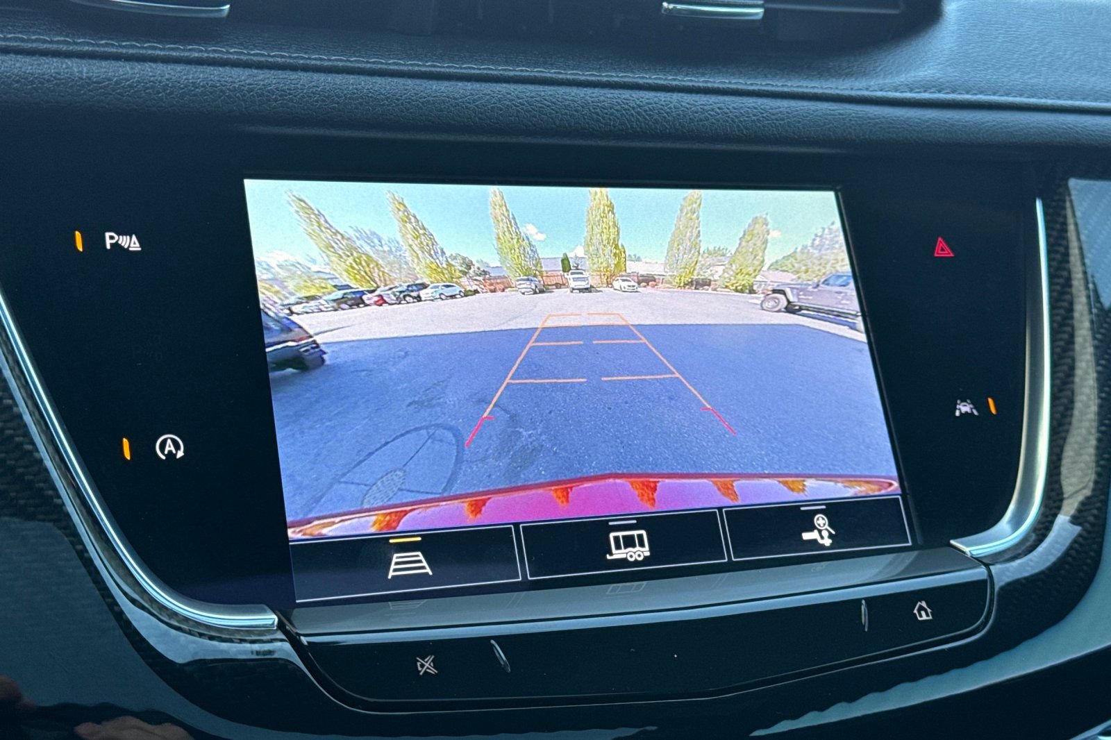 Used 2023 Cadillac XT6 Sport AWD/4WD image 25