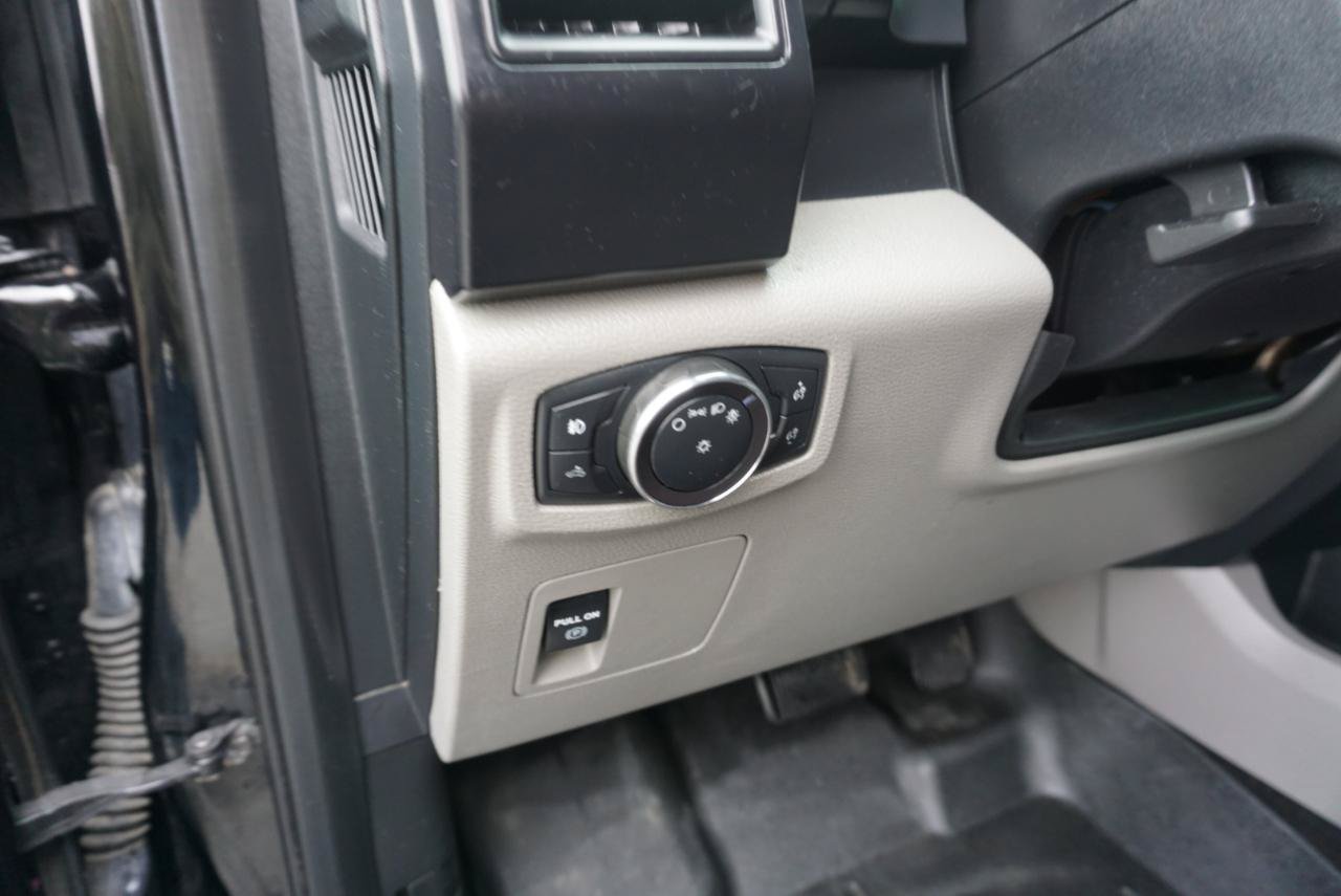 Used 2018 Ford F150 XL w/ Equipment Group 101A Mid AWD/4WD image 10