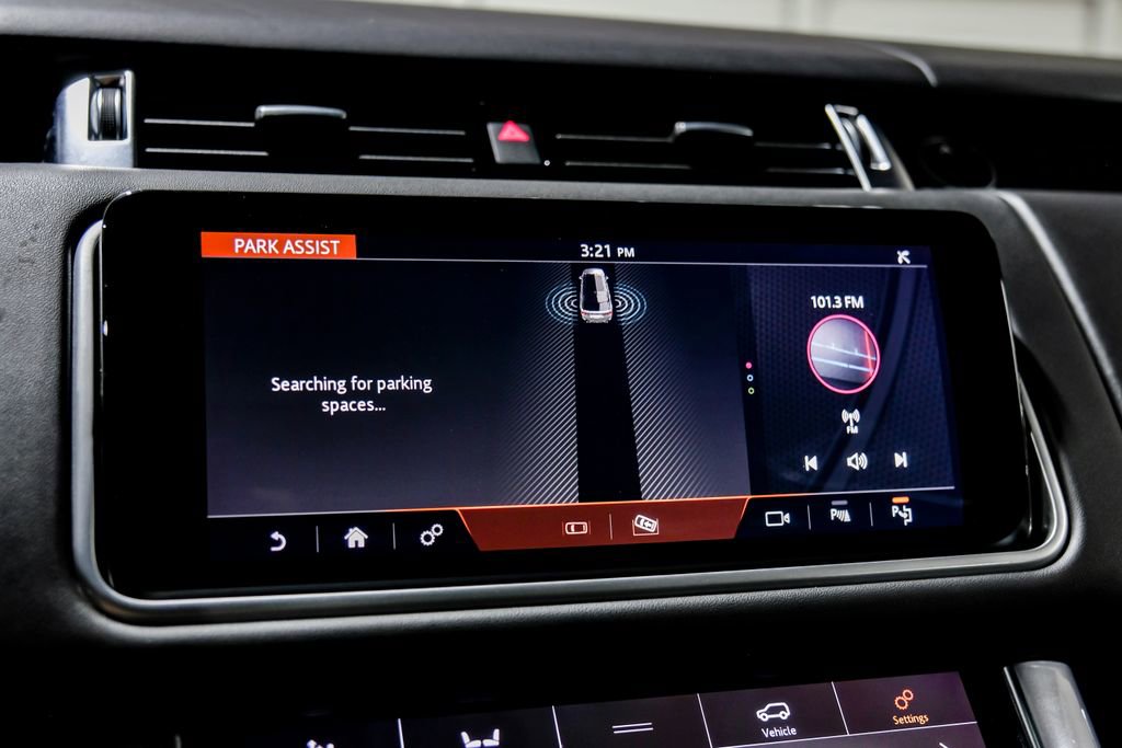 Used 2018 Land Rover Range Rover Sport SVR image 41