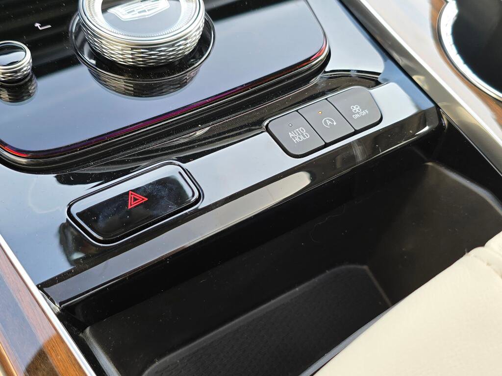 New 2026 Cadillac Escalade Platinum Luxury image 46