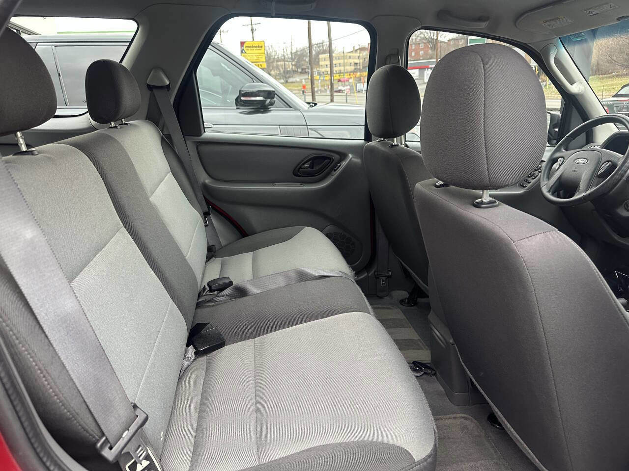 Used 2003 Ford Escape XLS image 21