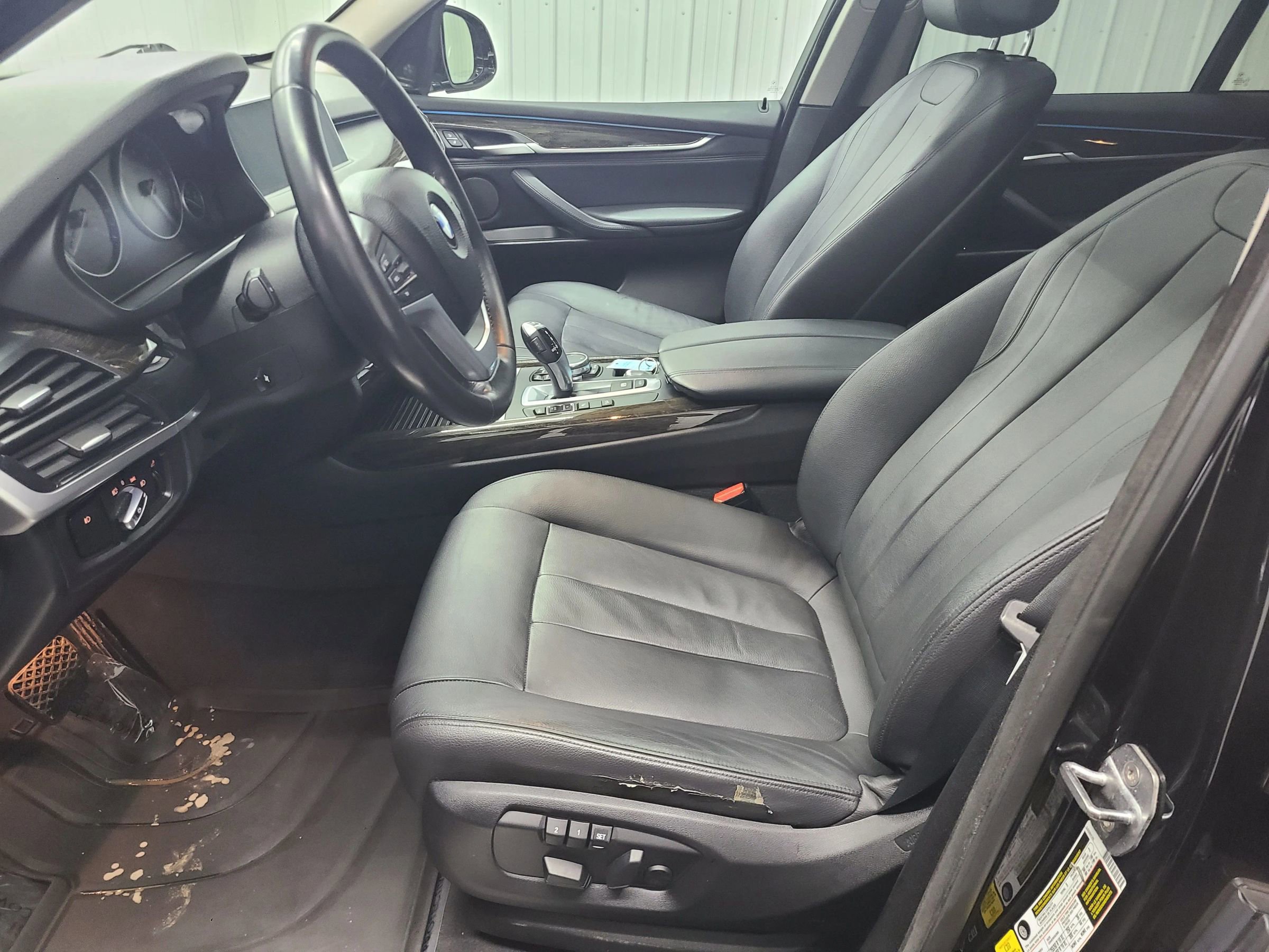 Used 2016 BMW X5 xDrive35i w/ Premium Package image 23