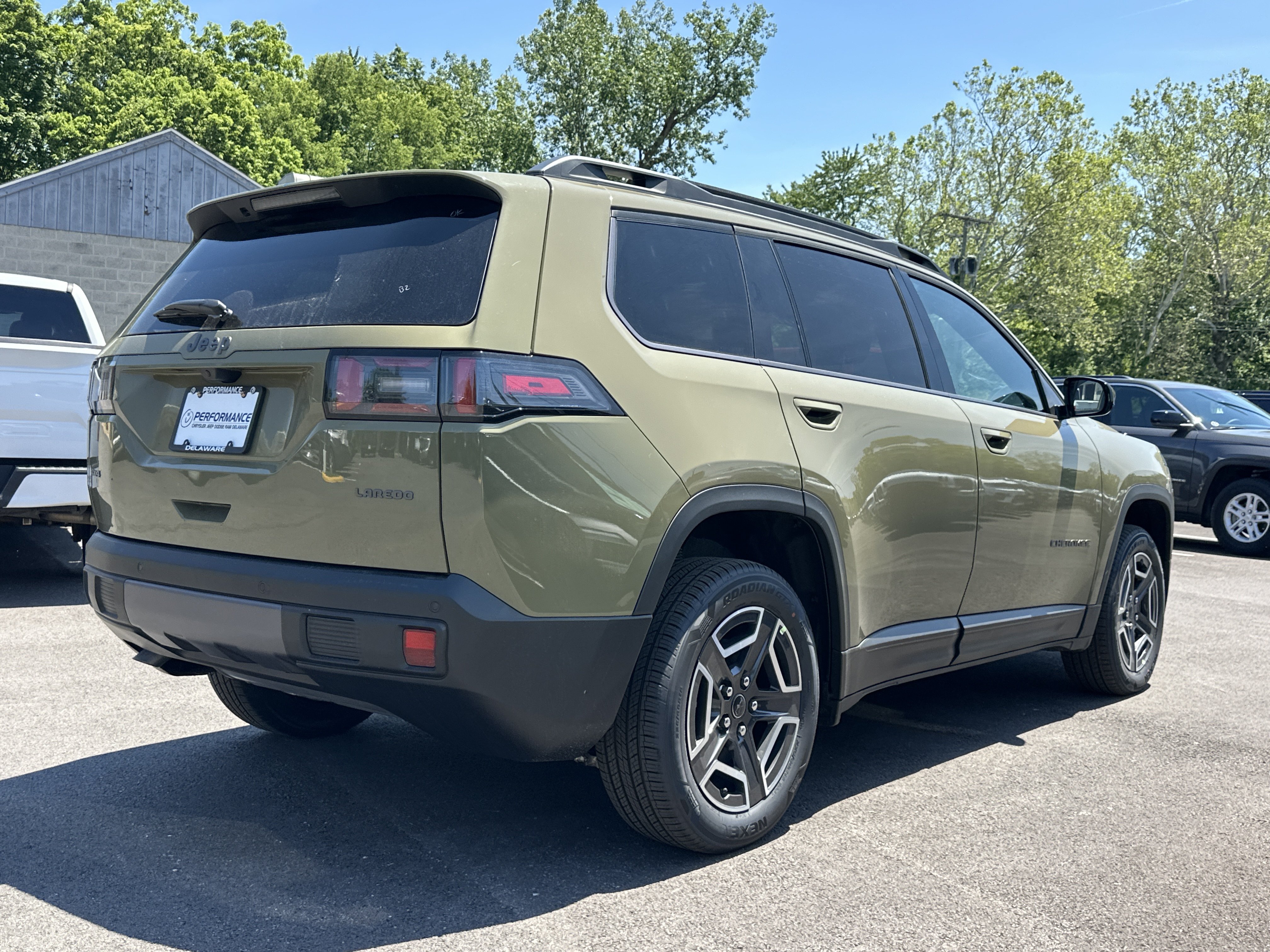 New 2026 Jeep Cherokee Laredo AWD/4WD image 16
