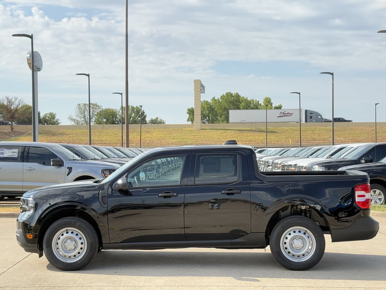 New 2026 Ford Maverick XL FWD image 3
